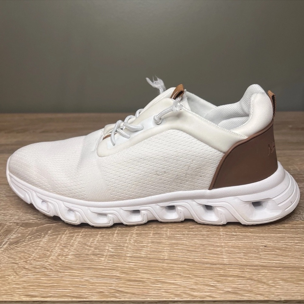 Nautica Chiatica Lace-Up Jogger Sneakers – White & Brown – Women’s US 8